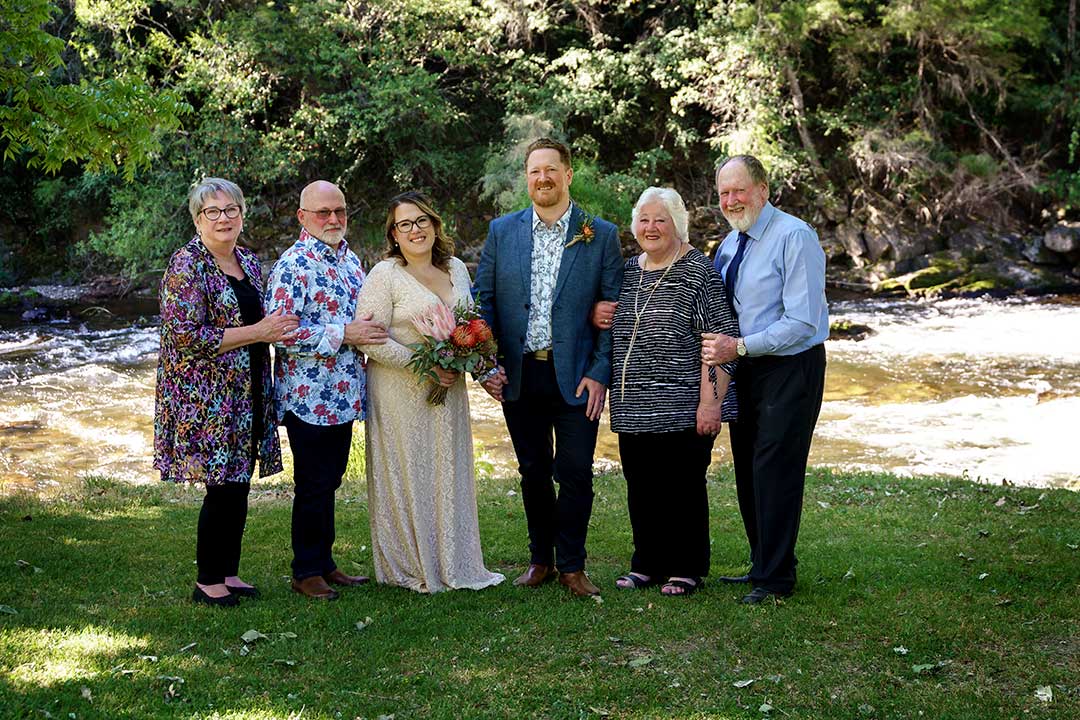 Andrea & Blake’s Wedding at Mitta Mitta Brewing Co. | Mitta Mitta Wedding Photographers  | Mittal-Mitta-Brewing-Co-Weddings-Andrea-Blake-0016.jpg