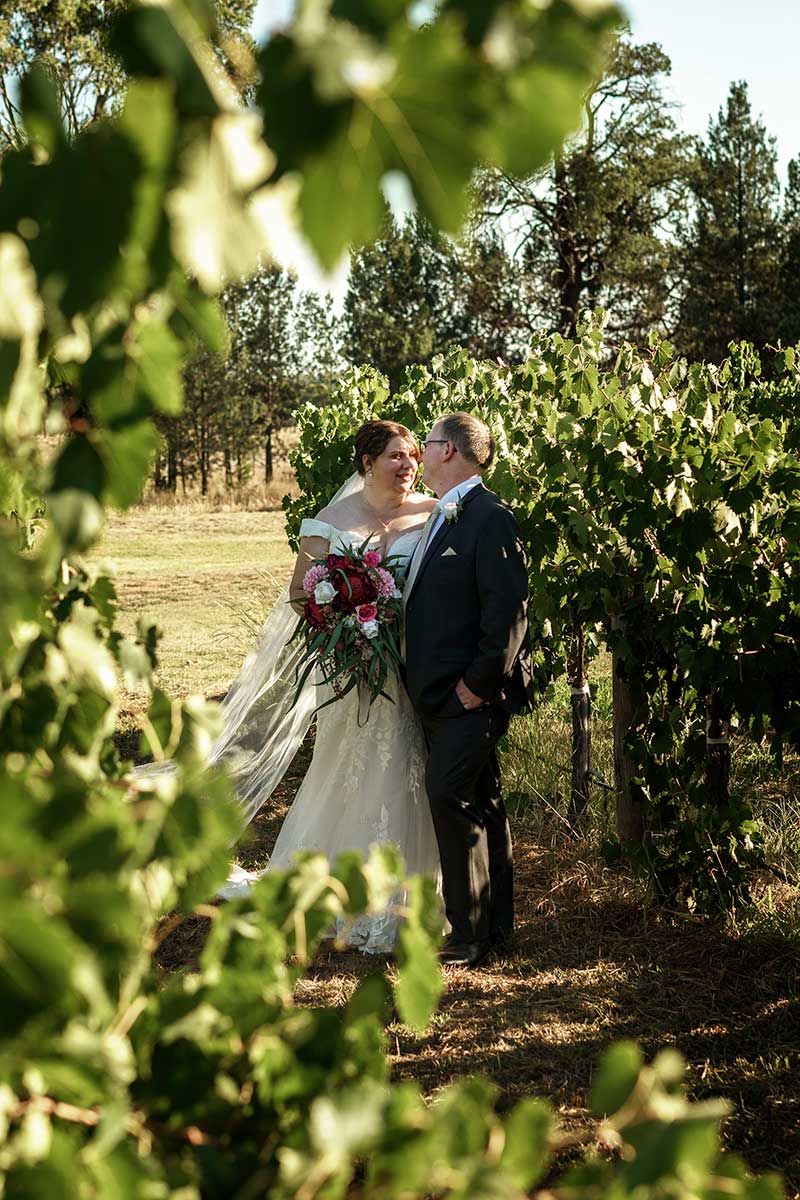 Catherine & Luke’s Wedding at Cofield Wines | Wahgunyah Wedding Photographers  | Cofields-Winery-Wahgunyah-Weddings-Catherine-Luke-0036.jpg