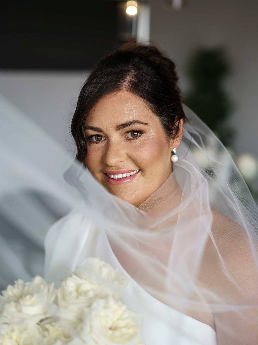 Sam & Louis’ Wedding at Yarrawonga Mulwala Golf Club Resort | Yarrawonga / Mulwala Wedding Photographers | Yarrawonga-Golf-Club-Resort-Weddings-Sam-Louis-0016.jpg