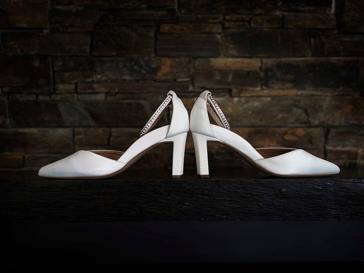 Sam & Louis’ Wedding at Yarrawonga Mulwala Golf Club Resort | Yarrawonga / Mulwala Wedding Photographers | Yarrawonga-Golf-Club-Resort-Weddings-Sam-Louis-0001.jpg