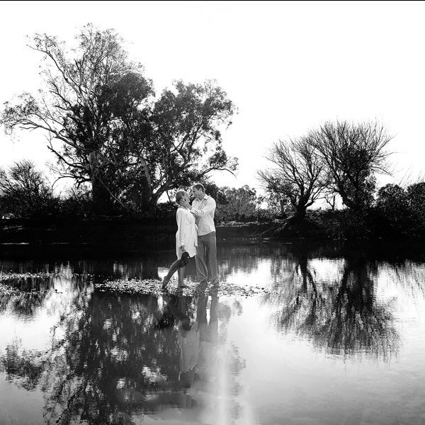 Albury Portrait  Pricing & Packages | all-saints-photography-albury-wodonga-portraits-couples-0033.jpg