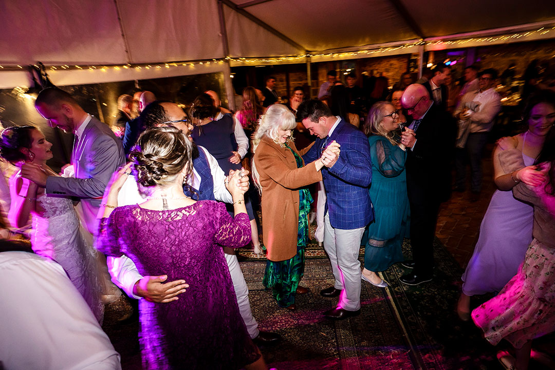 Cara & Brant’s Wedding at Magpies Nest | Wagga Wagga Wedding Photographers  | Magpies-Nest-Wagga-Weddings-Cara-Brant-0053.jpg