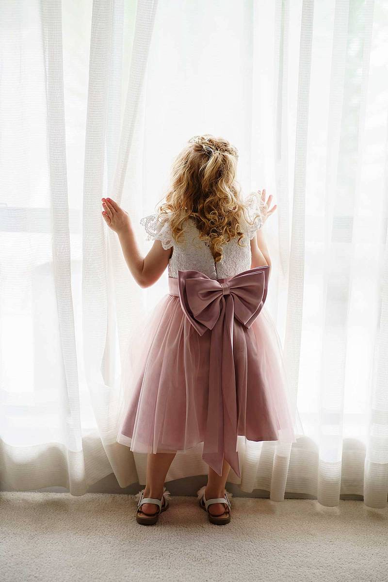 Cassandra & Callum's Wedding at Corowa Whisky & Chocolate Factory | Corowa Wedding Photographers  | Corowa-Whisky-and-Chocolate-Factory-Weddings-Cassandra-Callum-0005.jpg