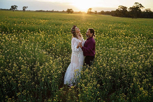 Micro Wedding / Elopement Booking
