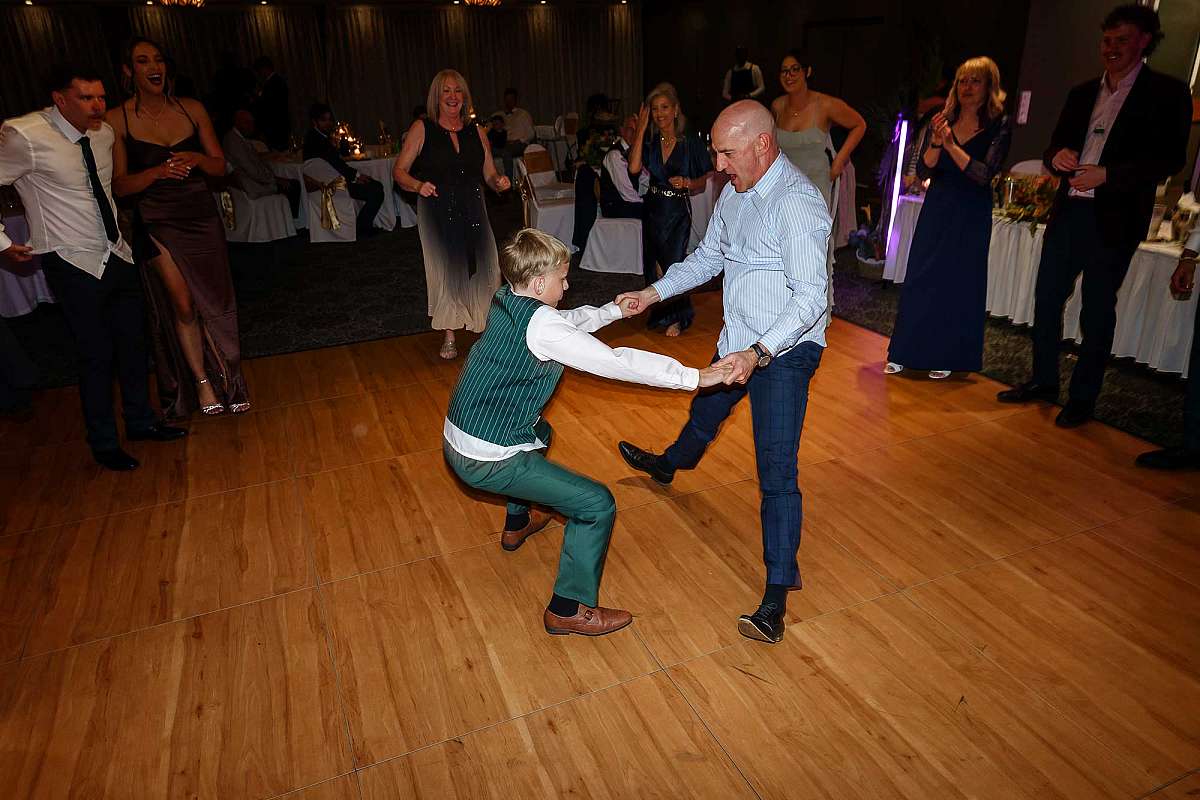 Bethany & Isaac’s Wedding at Sebel Pinnacle Valley Resort – Captured by All Saints Photography Albury | Sebel-Pinnacle-Valley-resort-Weddings-Bethany-Isaac-0059.jpg