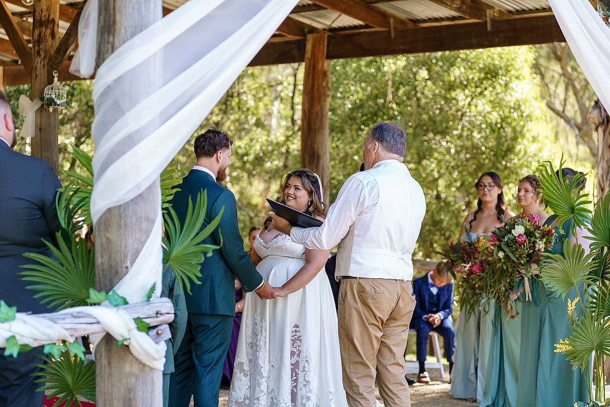 Bethany & Isaac’s Wedding at Sebel Pinnacle Valley Resort – Captured by All Saints Photography Albury | Sebel-Pinnacle-Valley-resort-Weddings-Bethany-Isaac-0018.jpg