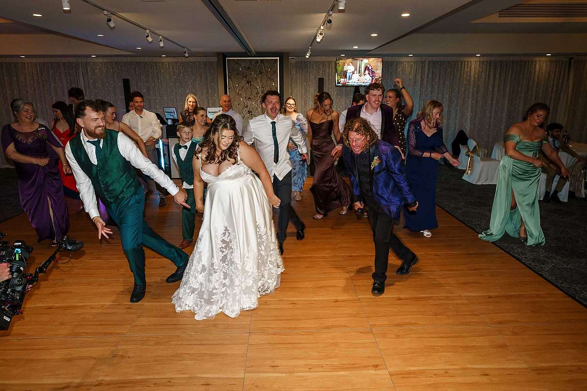 Albury Wedding Photography Portfolio | Sebel-Pinnacle-Valley-resort-Weddings-Bethany-Isaac-0060.jpg