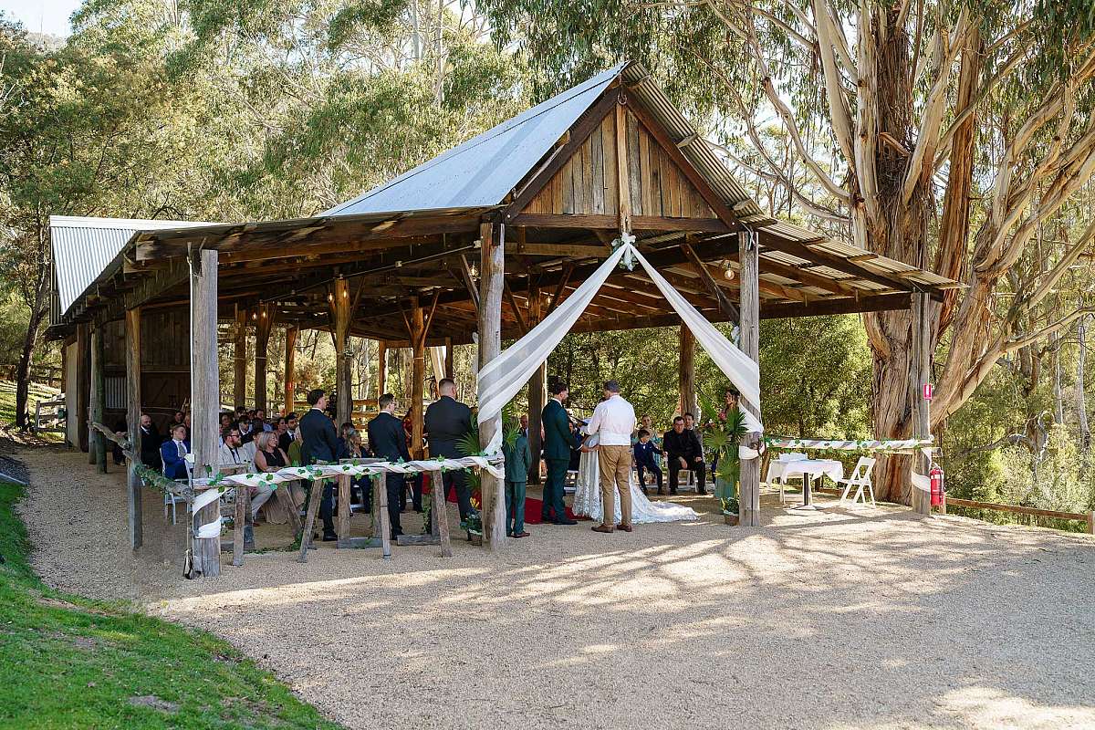 Micro Weddings and Elopements | Sebel-Pinnacle-Valley-resort-Weddings-Bethany-Isaac-0017.jpg