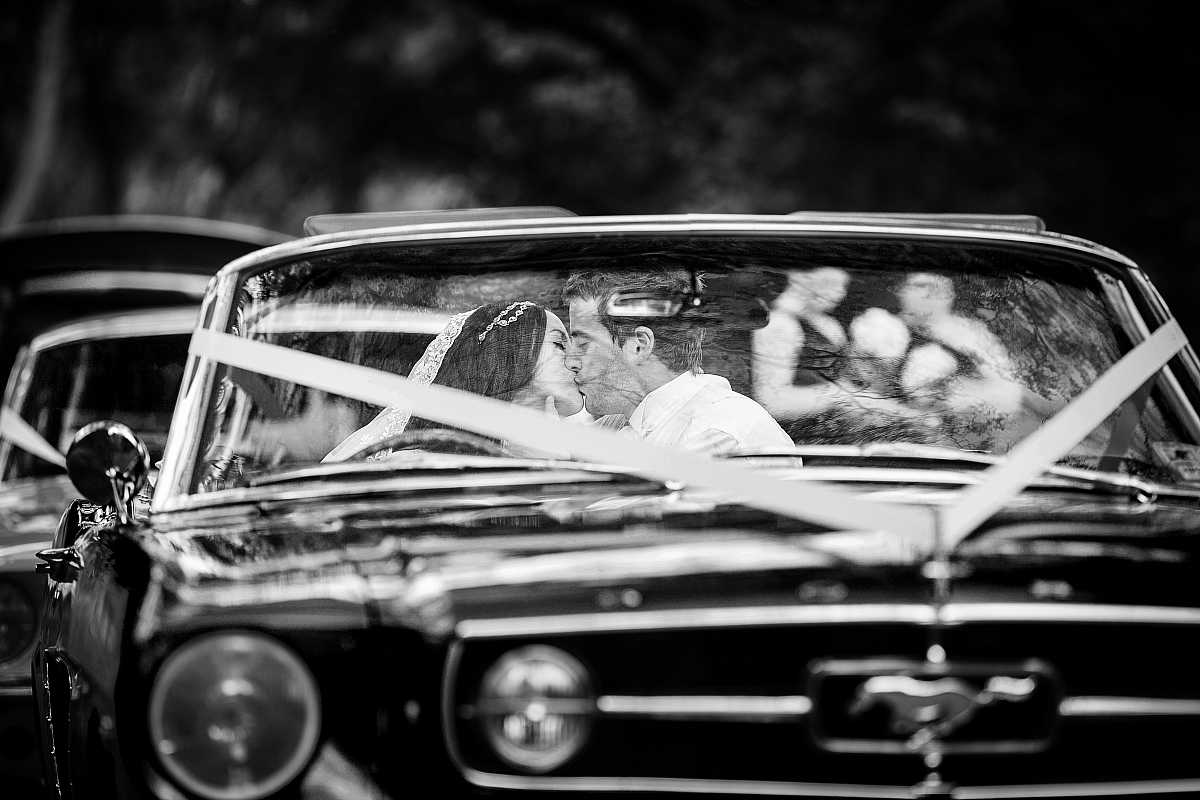 Tara and Travis  Wedding at The Boat Shed Lake Hume | Albury Wedding Photographers  | 00660.jpg