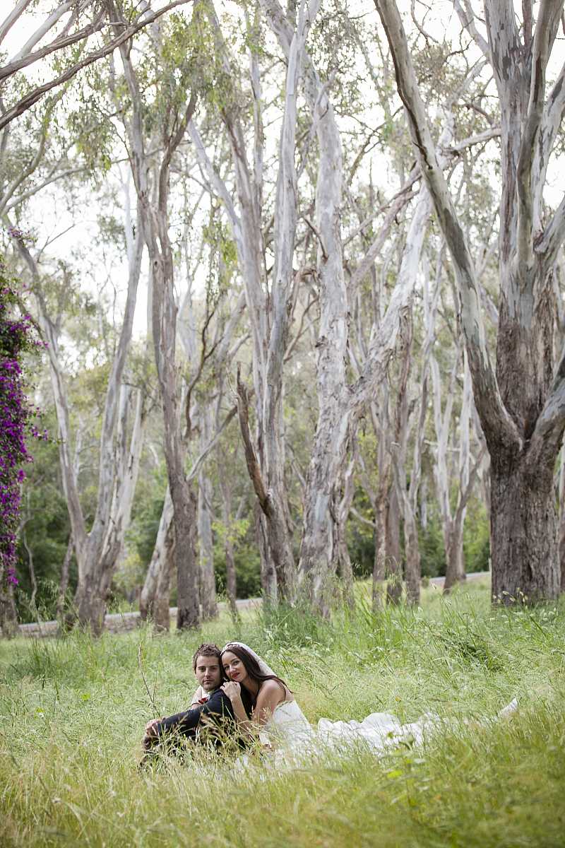 Tara and Travis  Wedding at The Boat Shed Lake Hume | Albury Wedding Photographers  | 00635.jpg