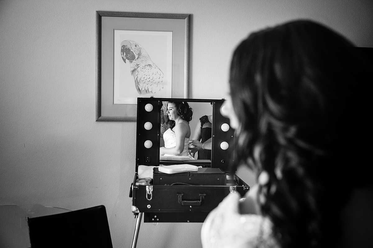 Sandi & Ryan’s Wedding at Yarrawonga Golf Club | Yarrawonga / Mulwala Wedding Photographers | 0096.jpg
