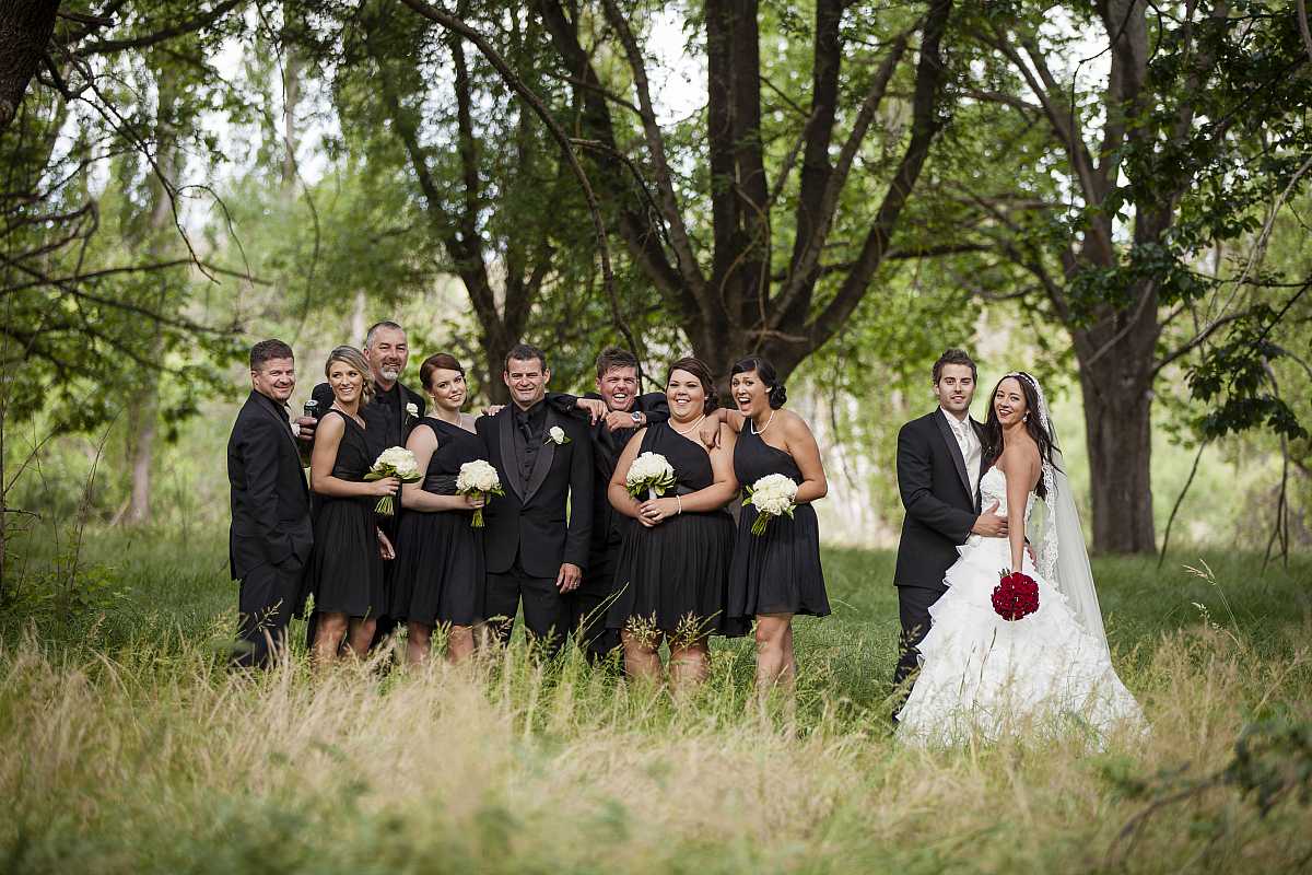 Tara and Travis  Wedding at The Boat Shed Lake Hume | Albury Wedding Photographers  | 00584.jpg