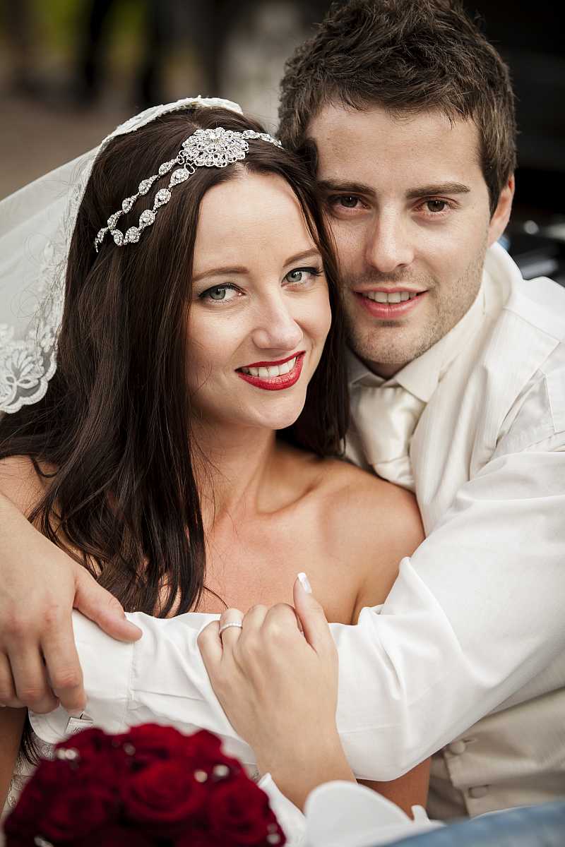 Tara and Travis  Wedding at The Boat Shed Lake Hume | Albury Wedding Photographers  | 00669.jpg
