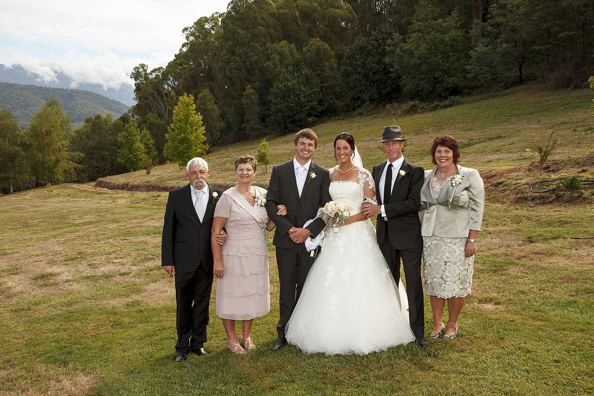 Kelsey & Bradley’s Wedding at Feathertop Private Estate | Porepunkah / Bright Wedding Photographers | 0498a.jpg
