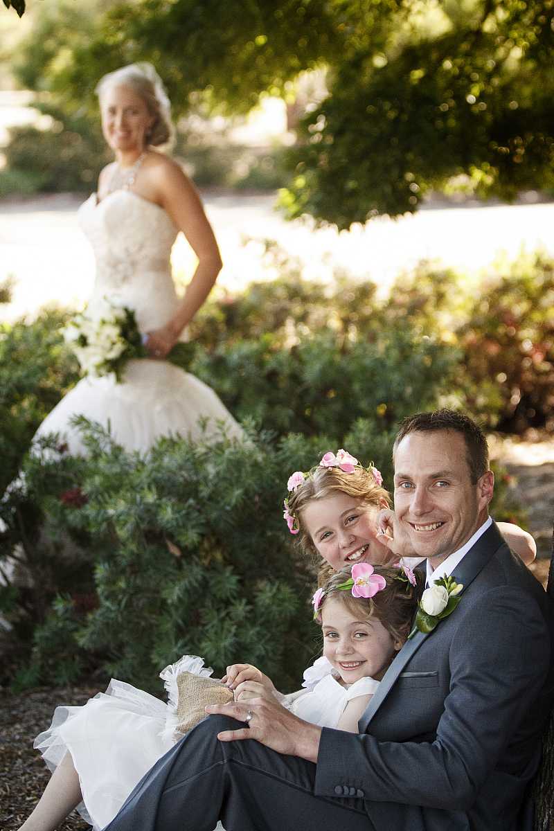 Jess and Rob's Albury Wedding | Albury Wedding Photographers  | 00572.jpg