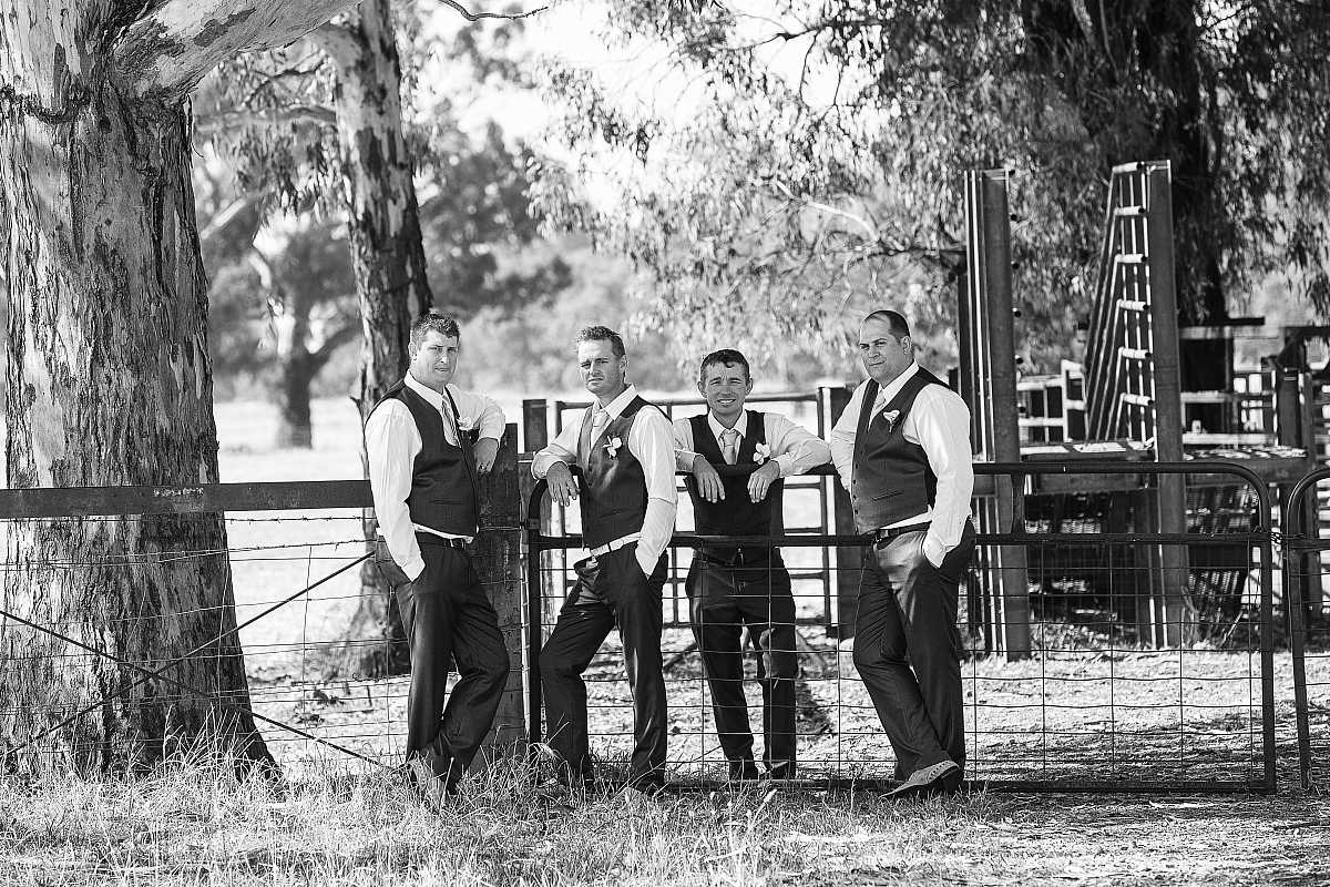 Sarah and Christopher's wedding at the Wagga City Golf Club  | Wagga Wagga Wedding Photographers  | 00512.jpg