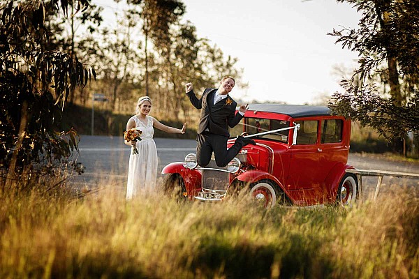 Samantha & Thomas’ Wedding in Historical Beechworth & Stanley | Beechworth Wedding Photographers