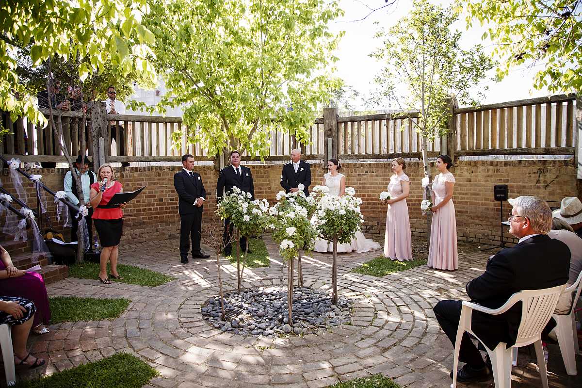 Rochelle and Geoff's weddding at the Junee Chocolate and Licorice Factory | Junee Wedding Photographers | 0607.jpg