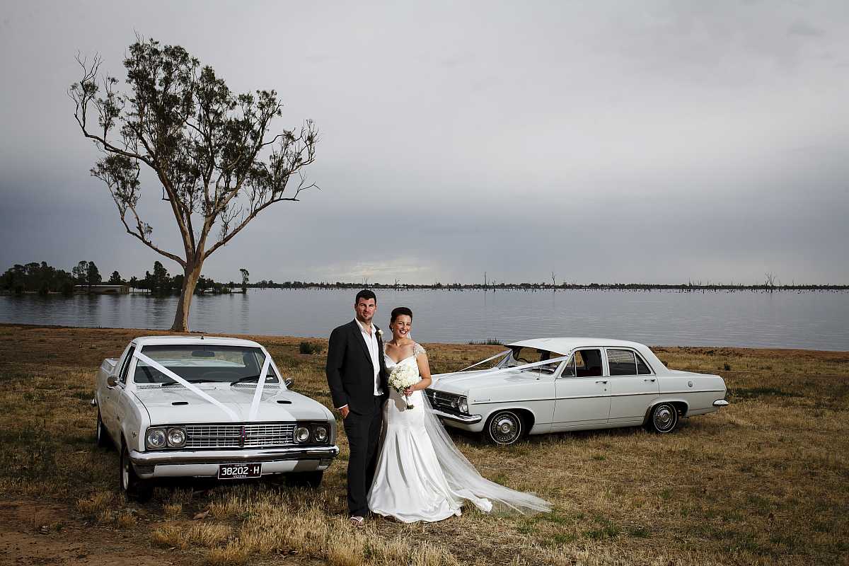 Lauren and Jason's wedding at Yarrawonga | Yarrawonga / Mulwala Wedding Photographers | 0739.jpg