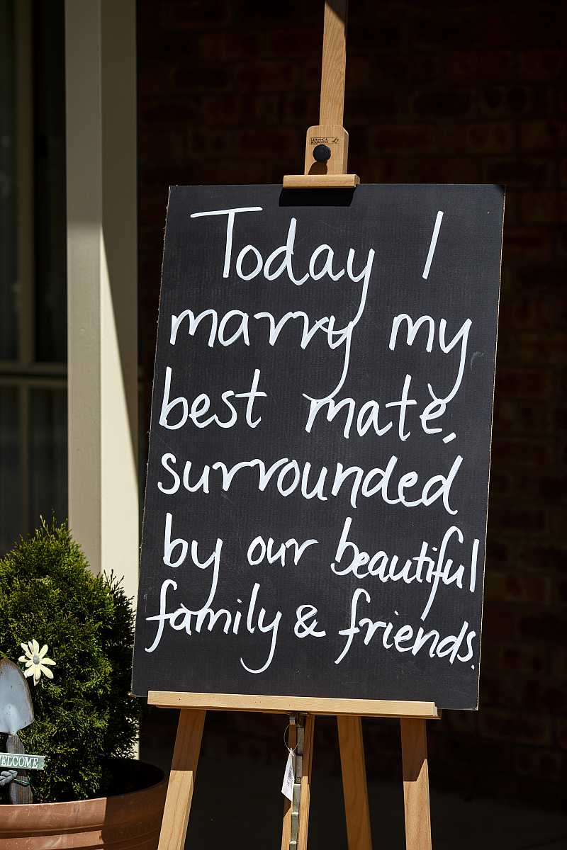 Melissa and Kane's Gypsy Gardens Wedding | Albury Wedding Photographers  | 0218.jpg