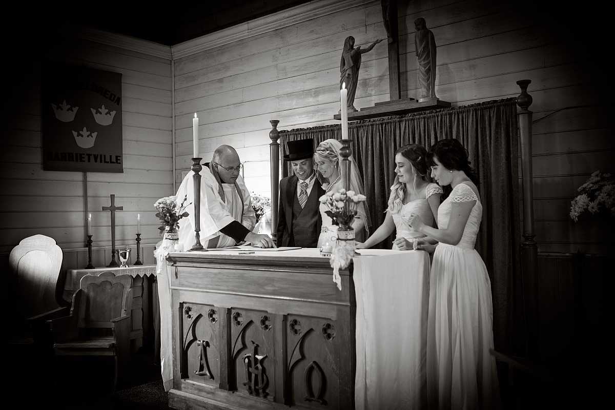 Jodie & Leigh’s Wedding in Harrietville | Harrietville Wedding Photographers | 0406.jpg
