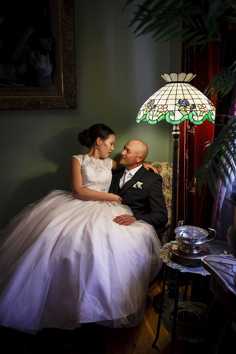Rochelle and Geoff's weddding at the Junee Chocolate and Licorice Factory | Junee Wedding Photographers | 0428.jpg