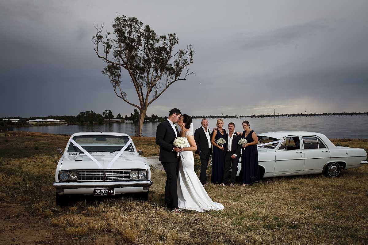 Lauren and Jason's wedding at Yarrawonga | Yarrawonga / Mulwala Wedding Photographers | 0758.jpg