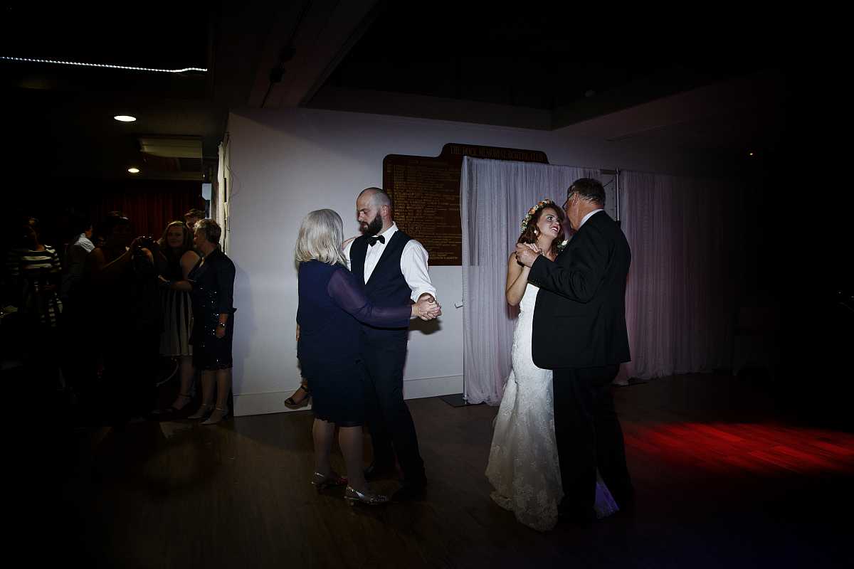 Sarah and Dennis's wedding at the Rock  | Wagga Wagga Wedding Photographers  | 1331.jpg