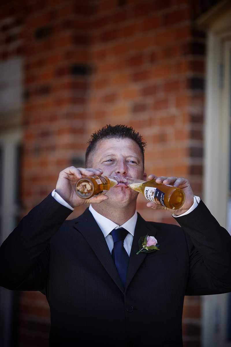 Bec & Dale's wedding at the Corowa Whisky & Chocolate Factory | Corowa wedding photographers | 00294.jpg