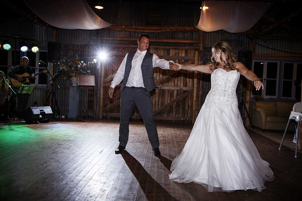 Jenna and Jamie's Peregrines Table Top Wedding | Albury Wedding Photographers | 00823.jpg