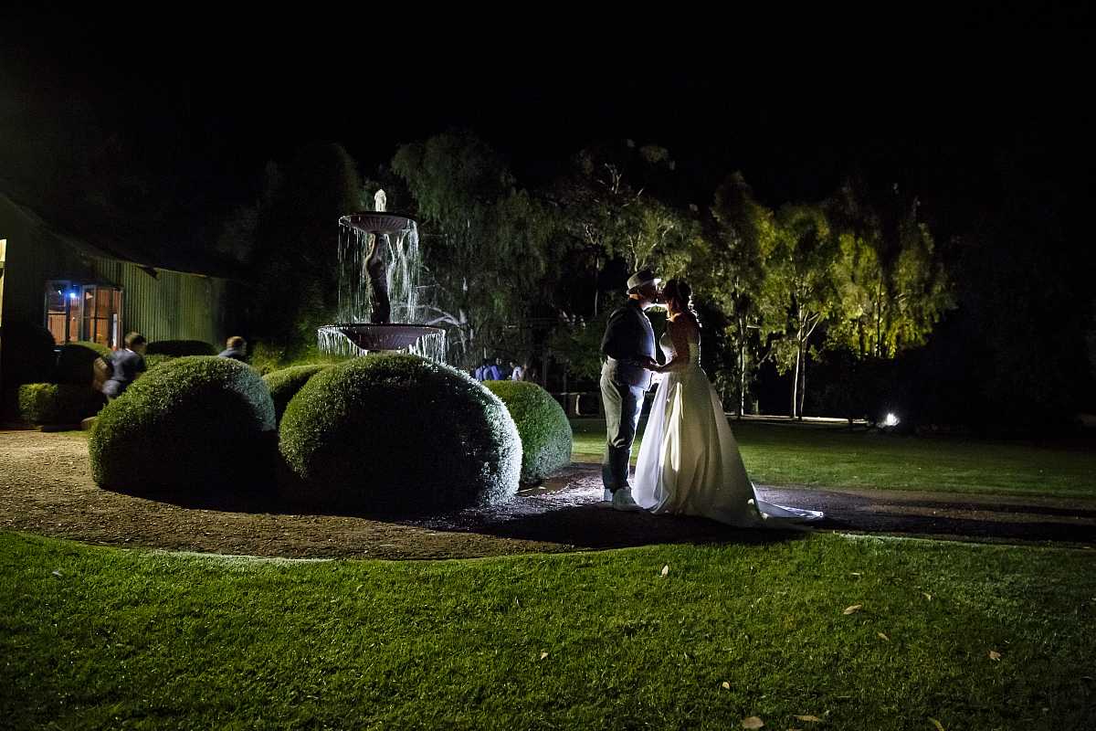 Jacqueline & Jarratt's Peregrines Table Top Mountain Wedding | Albury Wedding Photographers | 00957.jpg