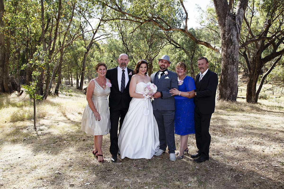 Jacqueline & Jarratt's Peregrines Table Top Mountain Wedding | Albury Wedding Photographers | 00457.jpg