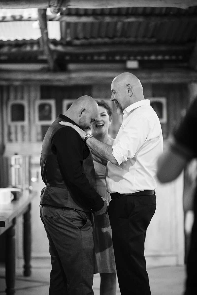 Jacqueline & Jarratt's Peregrines Table Top Mountain Wedding | Albury Wedding Photographers | 00812.jpg