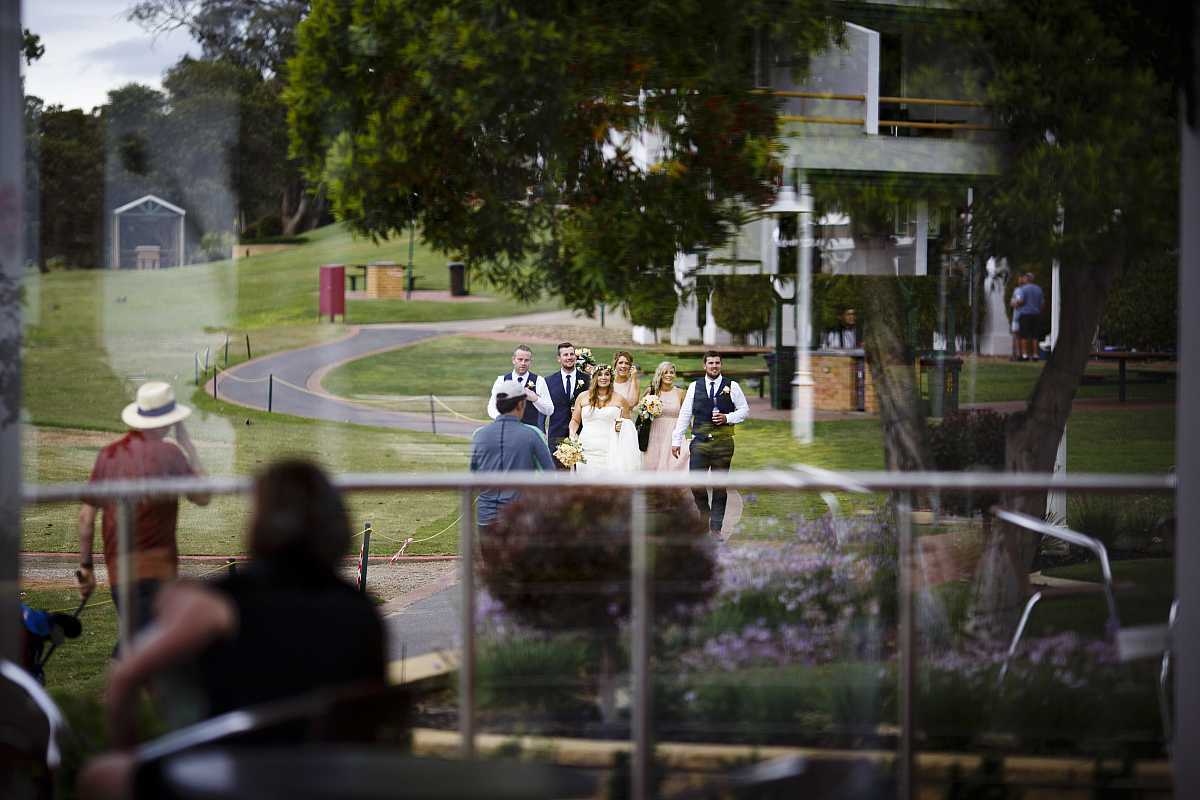 Leanne & Andrew’s Wedding at Yarrawonga Golf Club Resort | Yarrawonga / Mulwala Wedding Photographers | 00701.jpg
