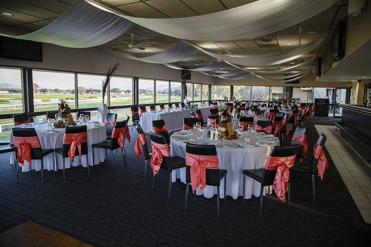 Kiera and Troy's Albury Racing Club Wedding | Albury Wedding Photographers | 00535.jpg