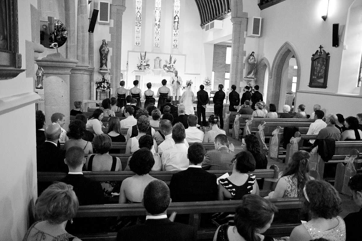Georgia and Aaron's wedding at All Saints Estate | Rutherglen Wedding Photographers  | elliot0293.jpg