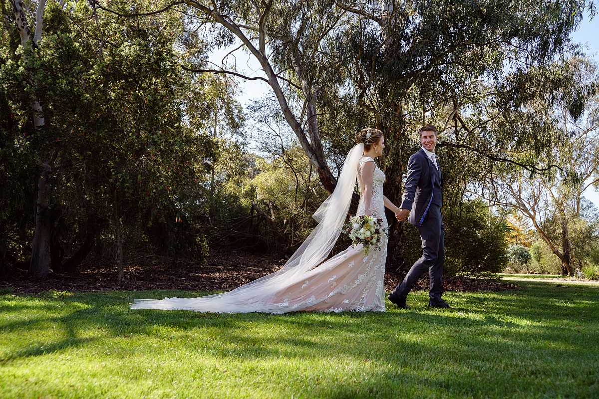 Megan and Daniel's wedding at Brown Brothers Winery, Milawa | Milawa Wedding Photographers | 00534.jpg