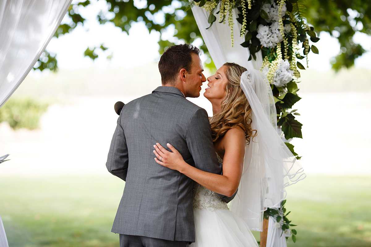 Jessica & Ryan's Brown Brothers Winery Wedding   | Milawa Wedding Photographers | 00499.jpg