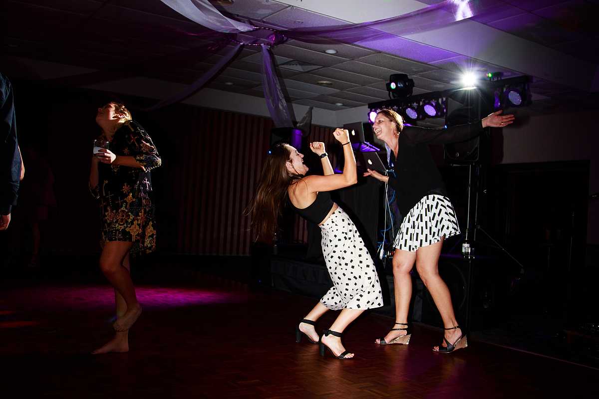 Bonnie & Luke’s Wedding at Howlong Golf Resort | Howlong Wedding Photographers | 01055.jpg