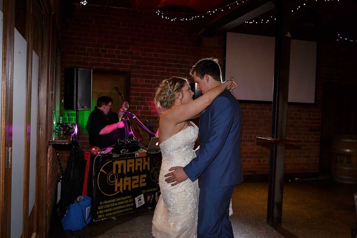 Samantha & Tom's wedding at Willowbank Events Albury | Albury Wedding Photographers  | 00818.jpg