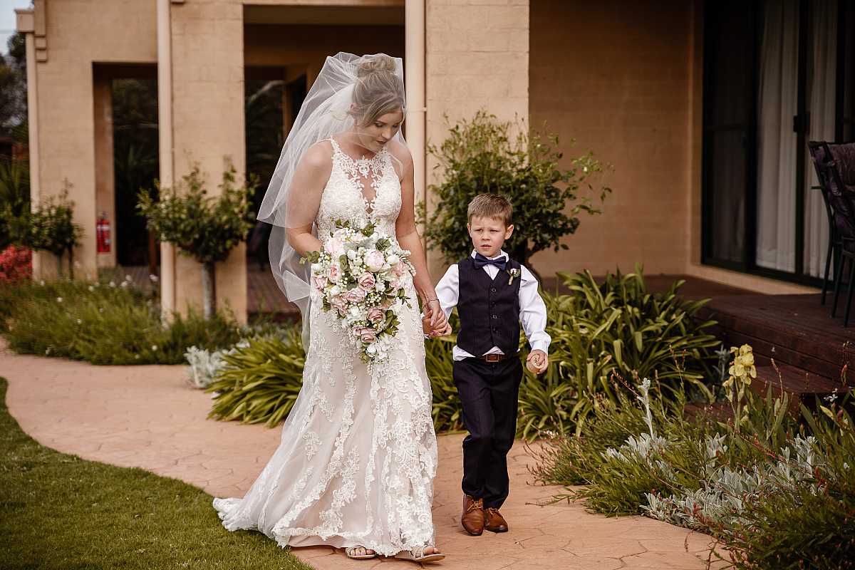 Jessica & Andrew’s Wedding at De Bortoli Wines | Rutherglen Wedding Photographers  | AS103935.jpg