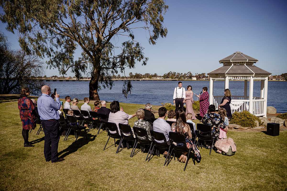 Alyce and Joshua's Yarrawonga / Mulwala  intimate elopement wedding | Yarrawonga / Mulwala Wedding Photographers | 00067.jpg