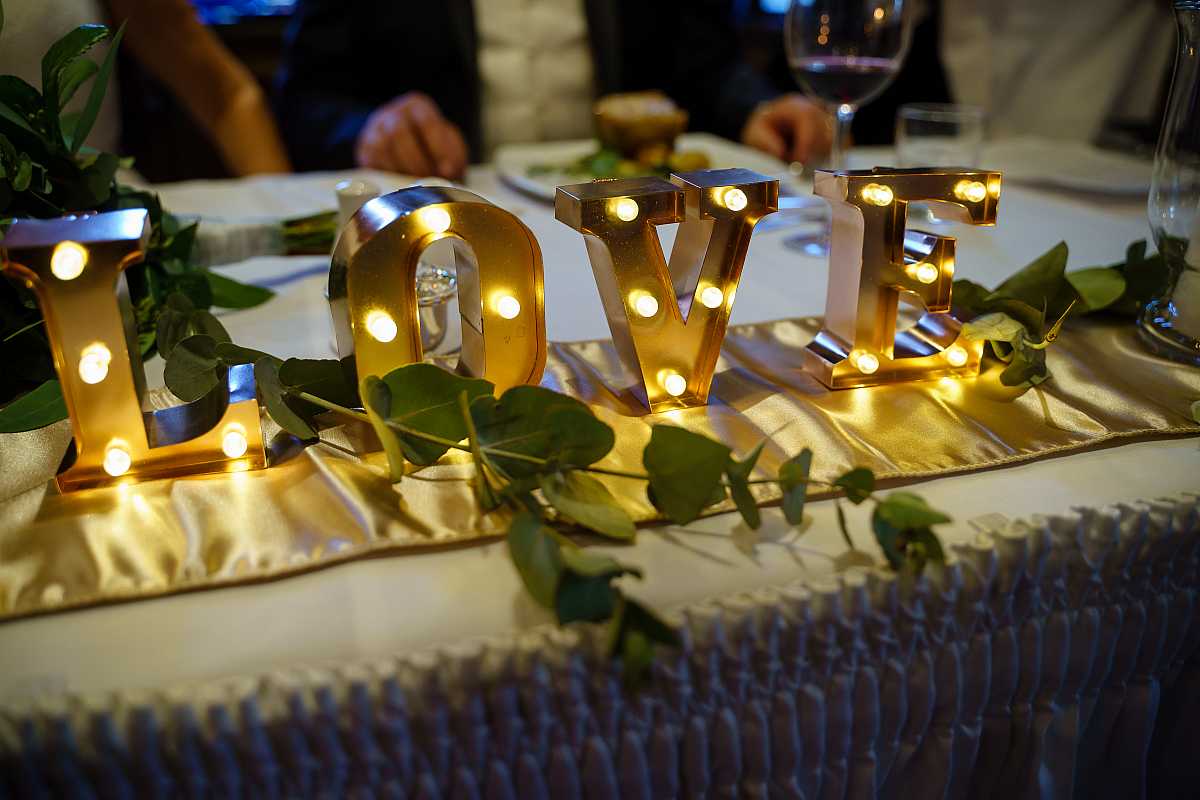 Tracy and Greg's Wedding at the Manor House  | Albury Wedding Photographers  | 00929.jpg