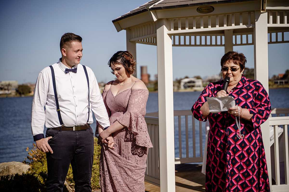 Alyce and Joshua's Yarrawonga / Mulwala  intimate elopement wedding | Yarrawonga / Mulwala Wedding Photographers | 00063.jpg