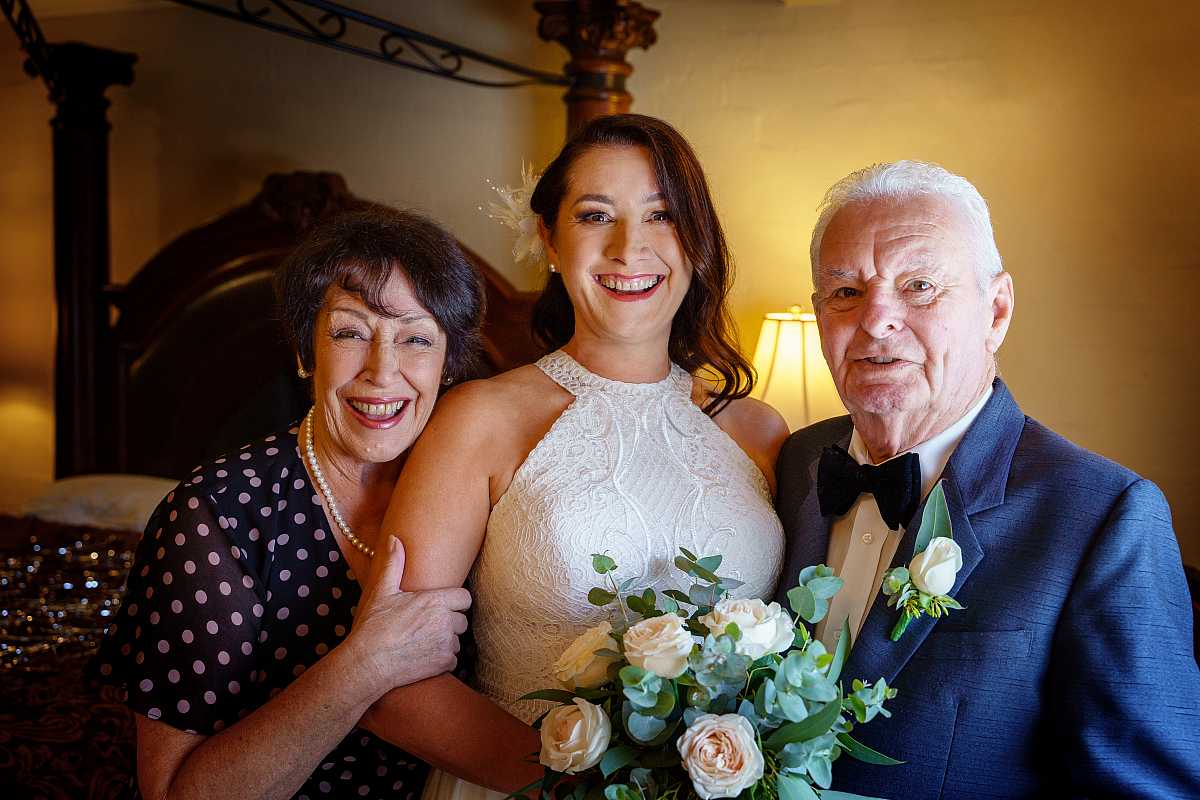 Tracy and Greg's Wedding at the Manor House  | Albury Wedding Photographers  | 00229.jpg