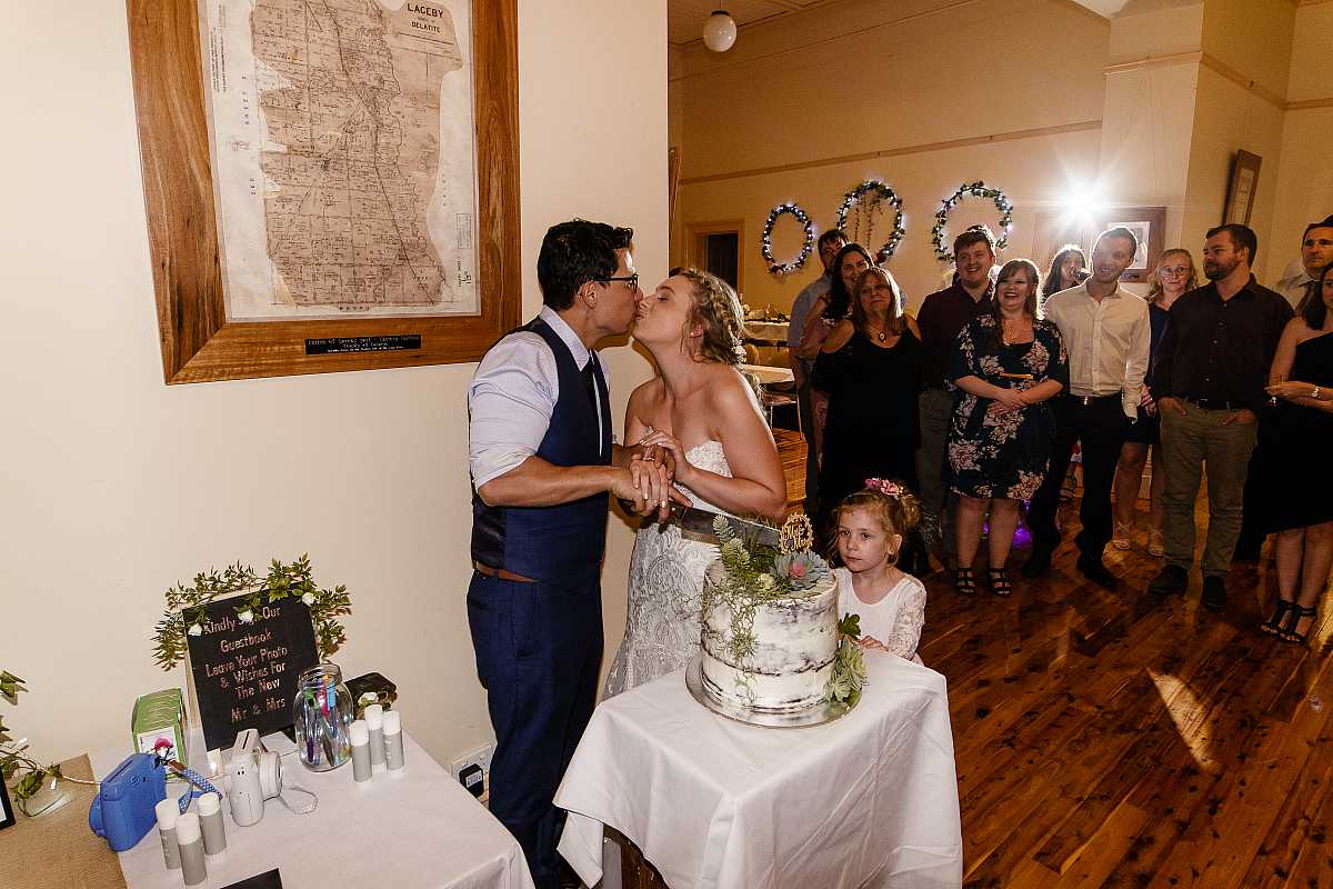 Sarah and Linden's Wedding at Oxley, Victoria | Wangaratta Wedding Photographers | 01139.jpg