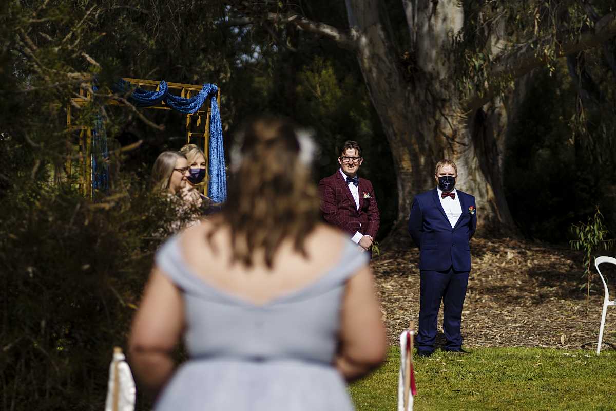 Laura and Marks wedding at Sumsion Gardens Wodonga | Wodonga Wedding Photographers  | 00246.jpg