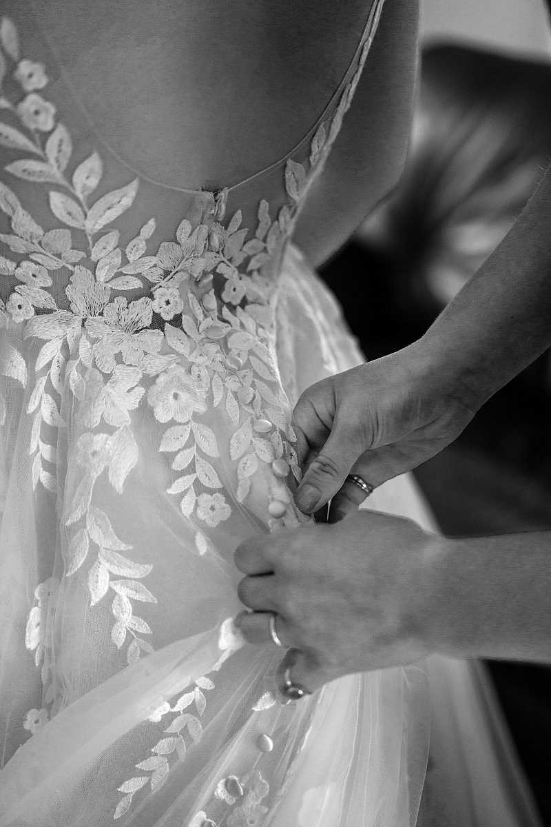 Becky and Daniel's Wedding at the Wattle Park Chalet Melbourne. | 00118.jpg