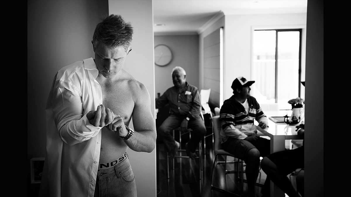 How to Choose a Wedding Photographer: 10 Things Couples Should Look For | F045.jpg