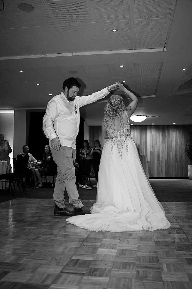 Maddison & Nicholas | A Beautiful Wagga Wagga Wedding | 2026-09-12-Keogh-AllSaintsPhotographyAlbury-0903.jpg